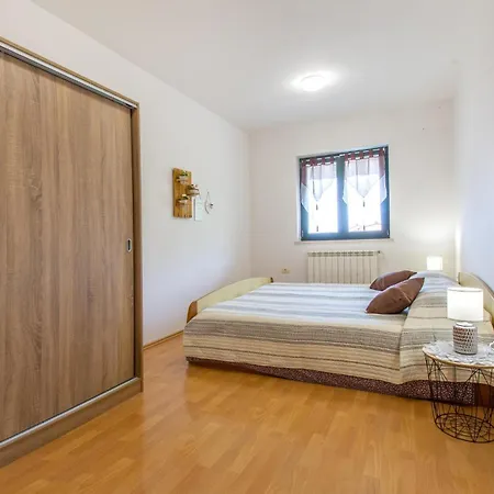 Lovely In With Kitchen Порторож