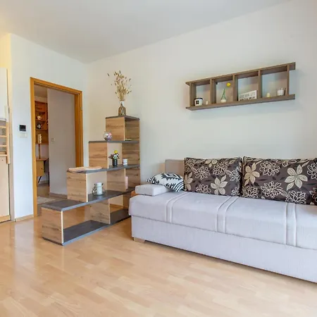 Lovely In With Kitchen *